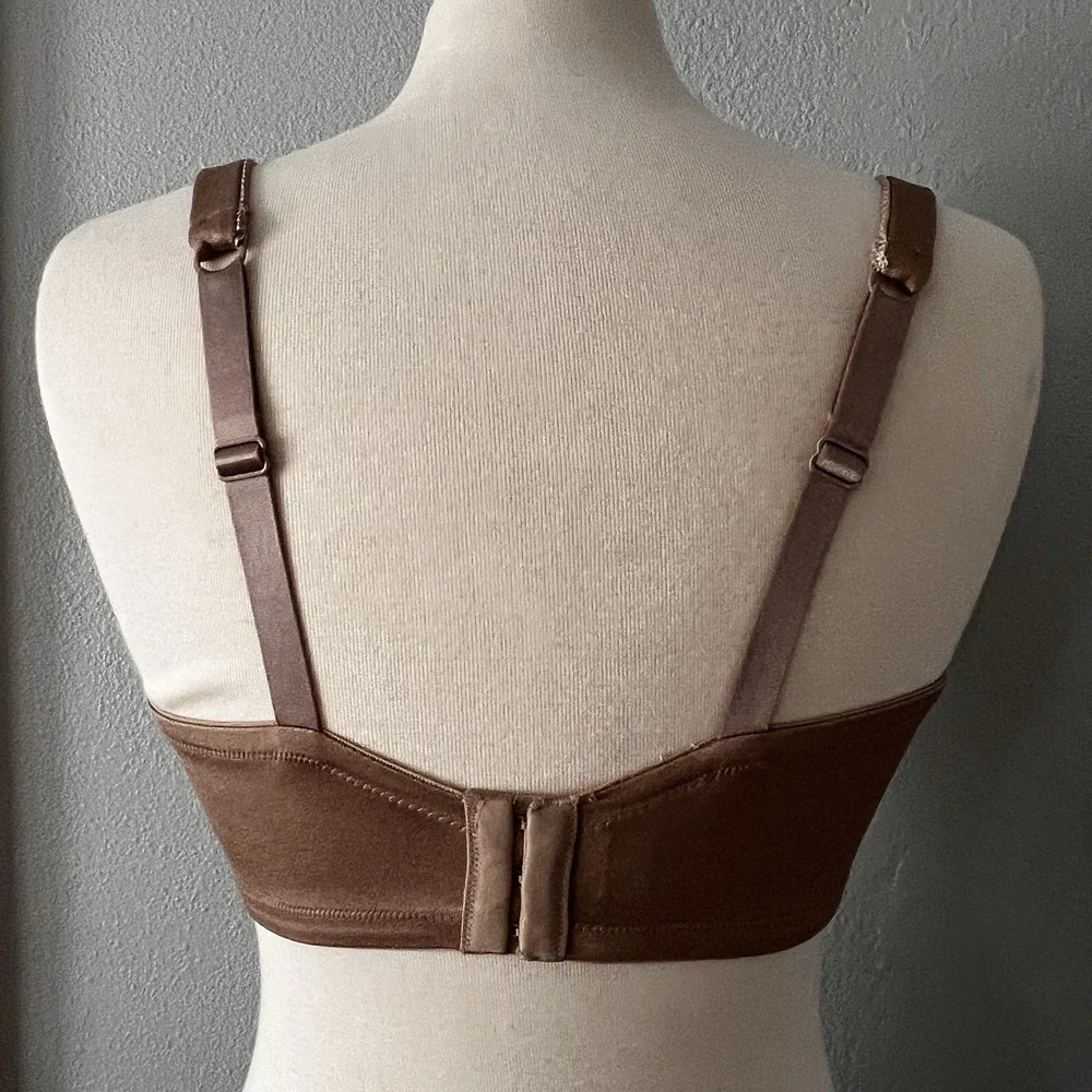 Olga 35161 Pretty Smooth Underwire Lined Full Coverage Bra Women Brown Bra 36 DD
